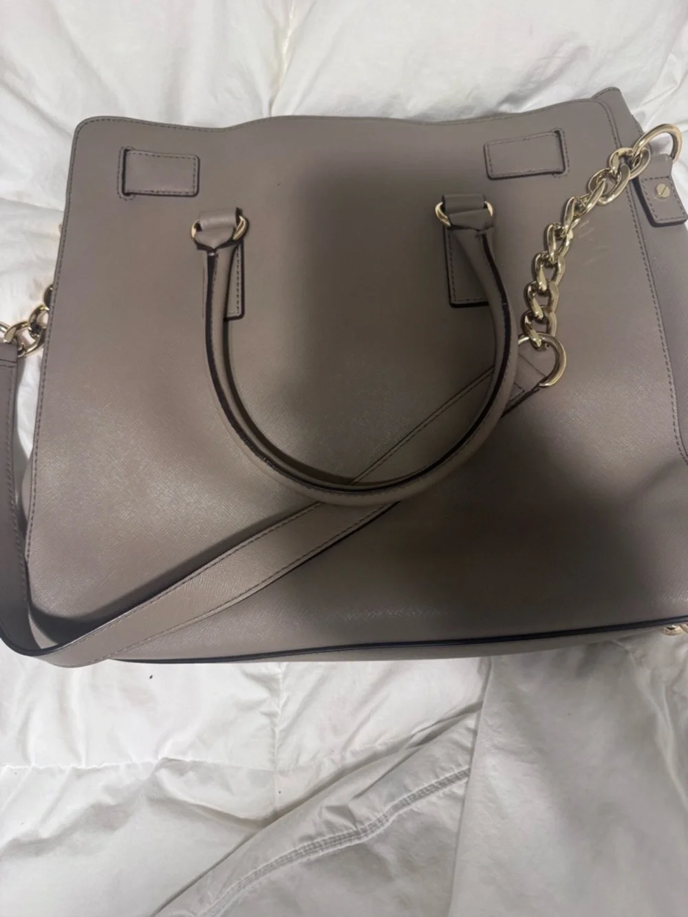 Michael Kors Taupe Leather Saffiano Tote with Gold Hardware and Matching Wallet - Picture 5 of 16